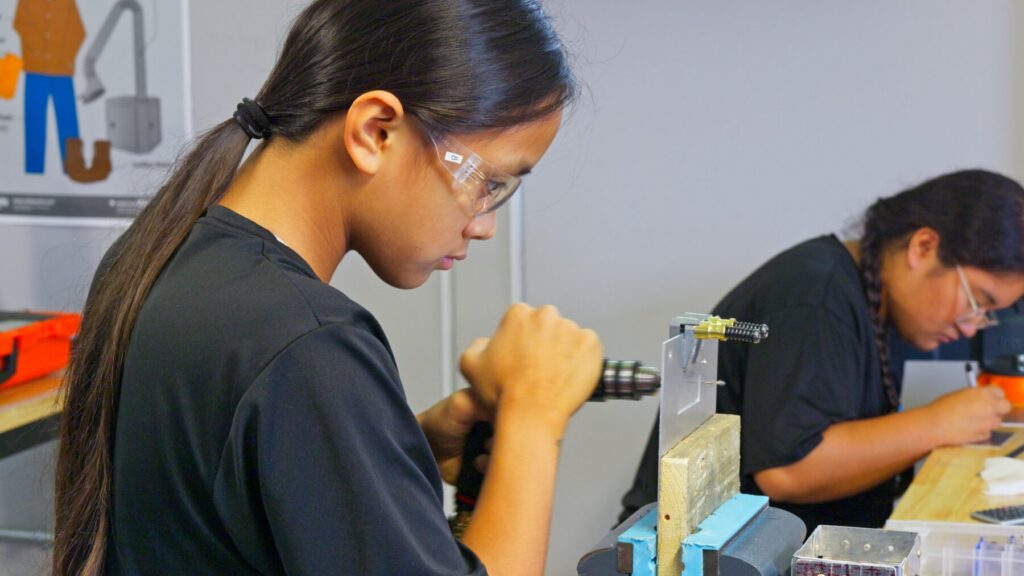 New aeronautics mechanics program