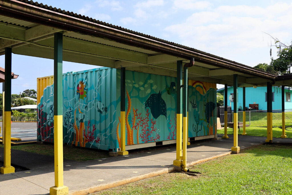 Waiākeawaena Elementary mural