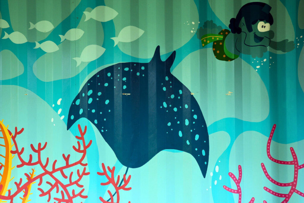 Waiākeawaena Elementary mural