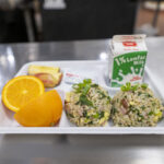 Hawaiʻi public school students’ served green eggs and ham fried rice breakfast featuring local green onions