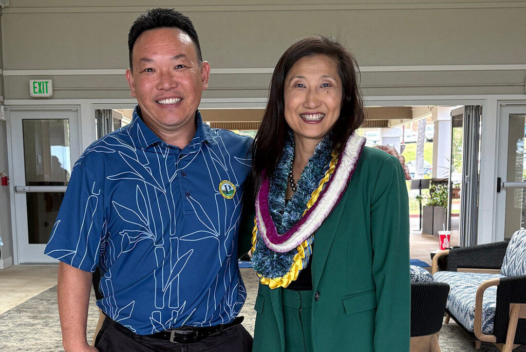 Principal Gavin Tsue and Su Shin