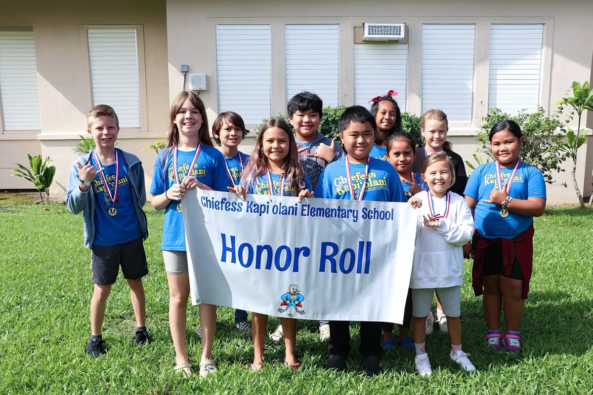 group shot of honor roll students